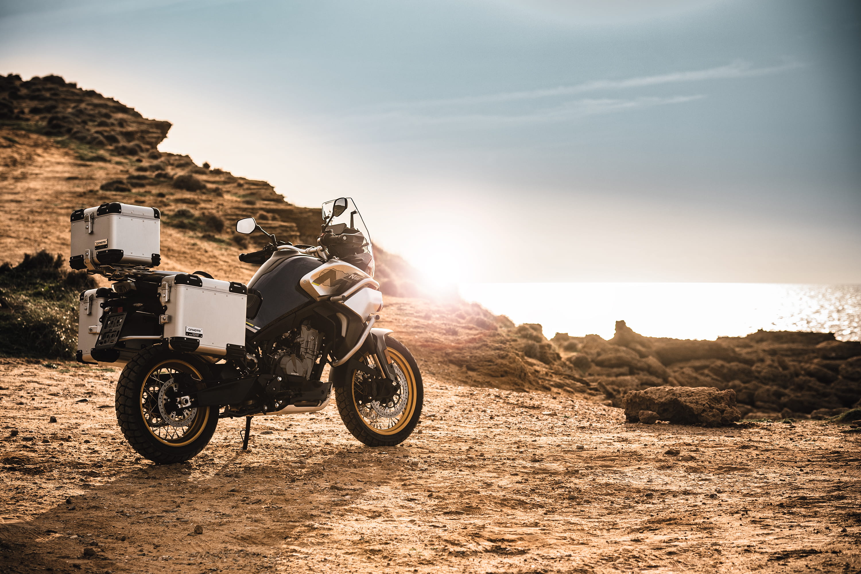 800MT TOURING (ÇANTALI)